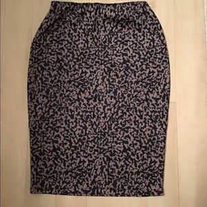 APT9 pencil skirt, size L